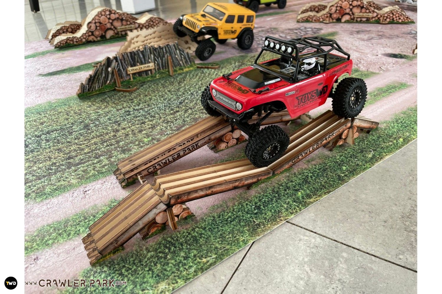 Circuito RC Crawler 4x4 Starter Kit – Base De Moqueta Con 4 Obstáculos De Madera, Ideal Para Coches 1/24 Y 1/18, Diseña Tu Propio Recorrido